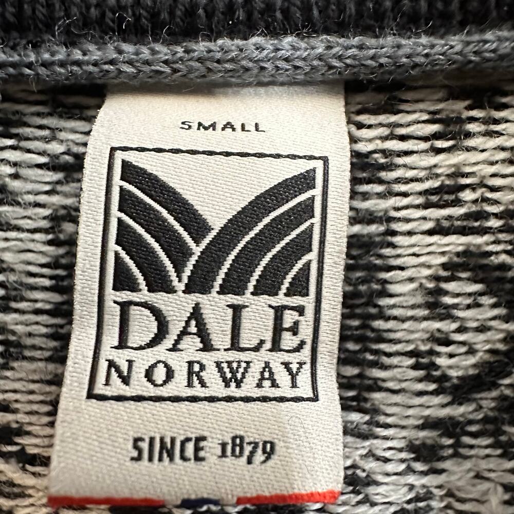 Dale of Norway Women's Frida Jacket Sweater Full Zip Black & White Small FLAWED - Picture 14 of 16